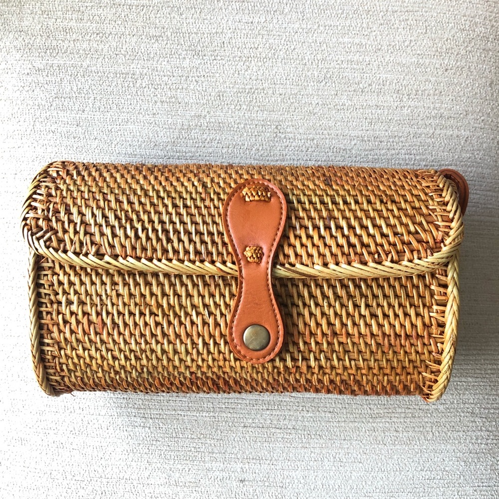 NWOT Rectangular RATTAN BAG